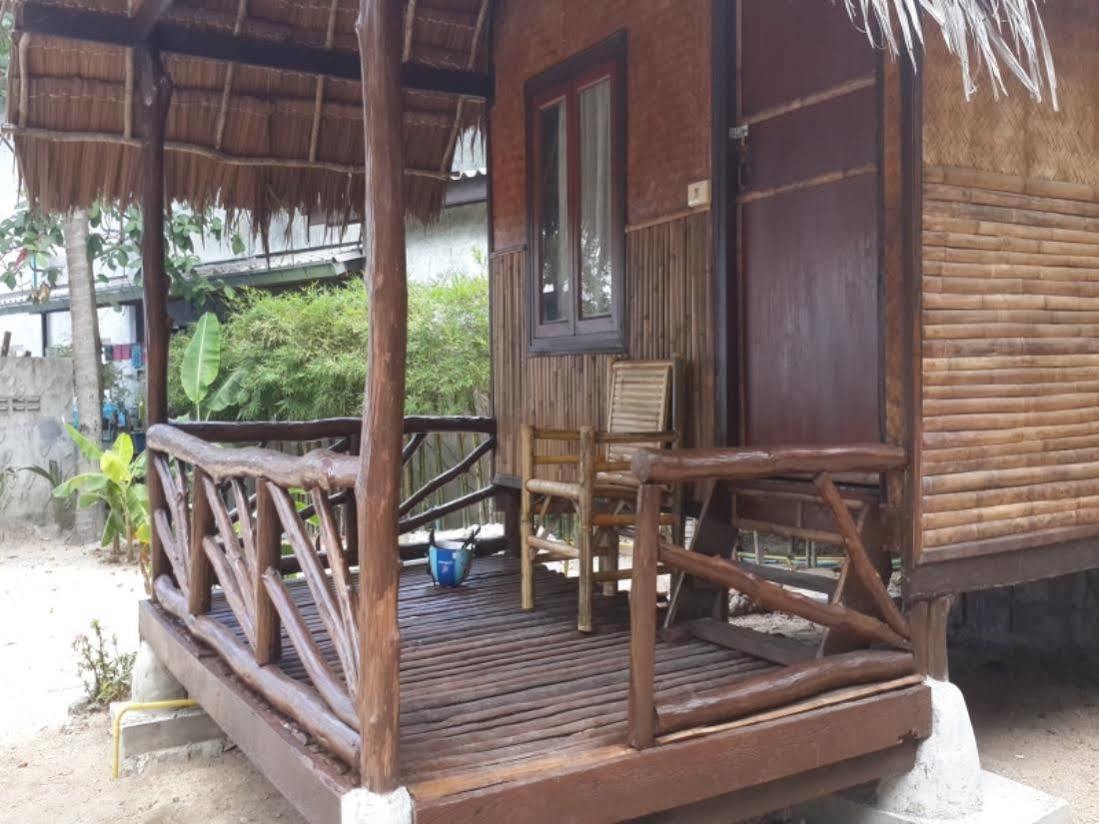 Haad Gruad Beach Bungalows Hotel Ko Pha Ngan Exterior photo